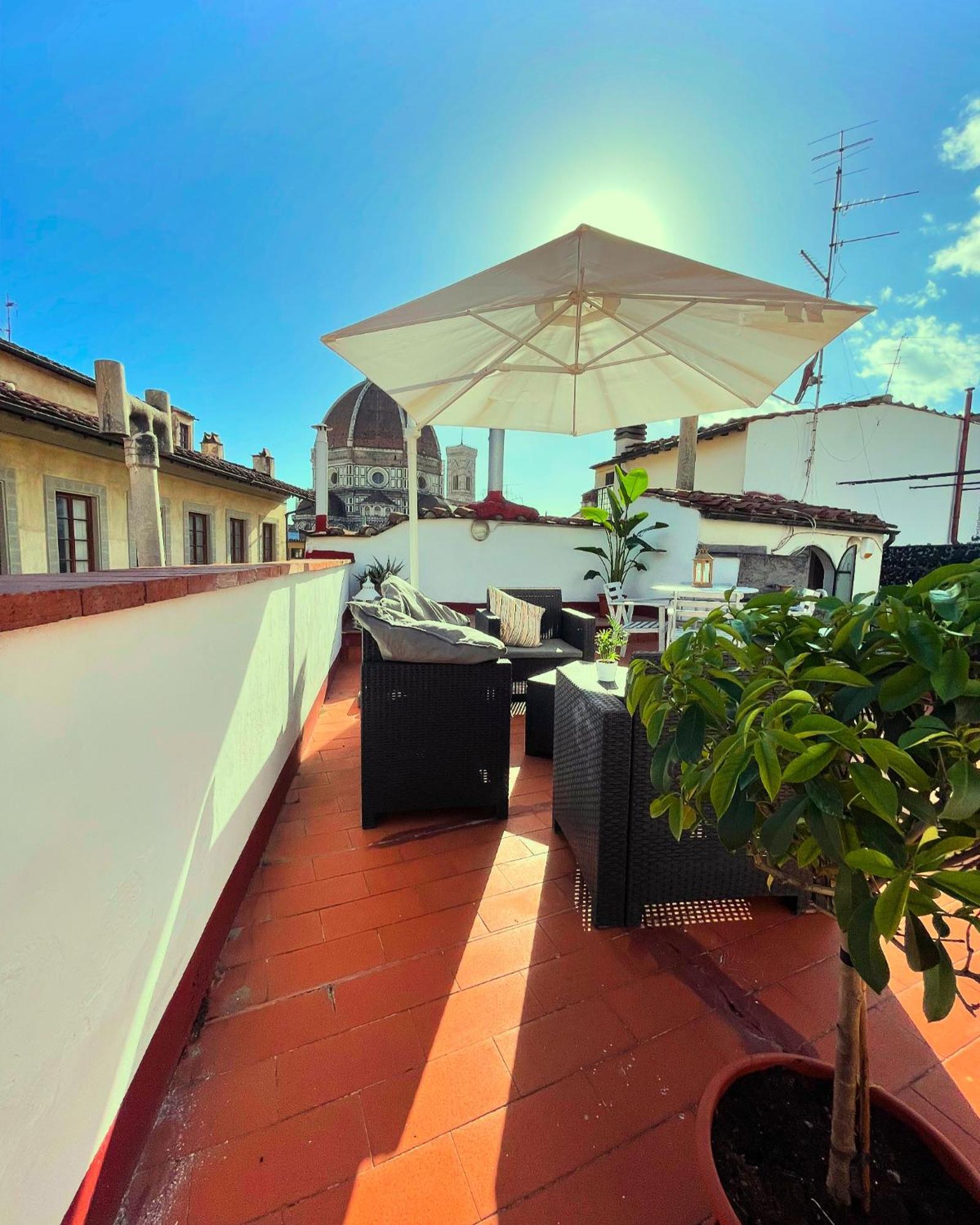 Duomo 16 View Apartment ฟลอเรนซ์ ภายนอก รูปภาพ
