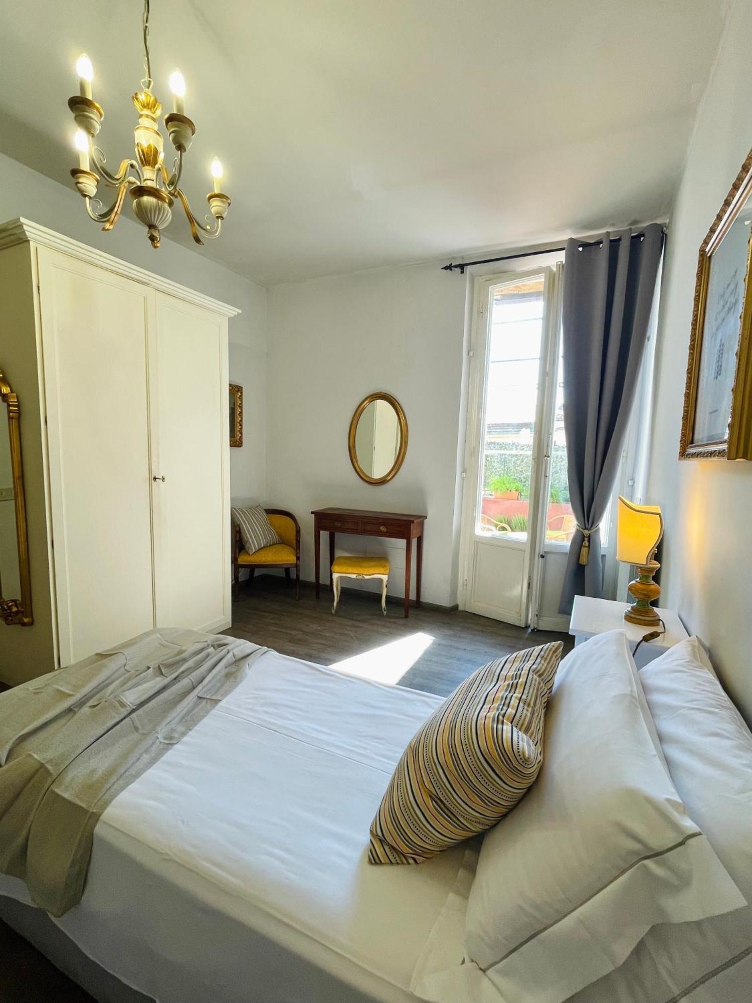 Duomo 16 View Apartment ฟลอเรนซ์ ภายนอก รูปภาพ